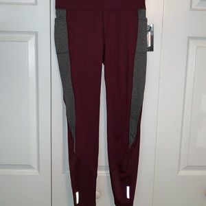 Women’s yoga pants